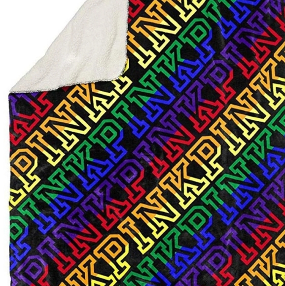 PINK Victoria's Secret Other - SOLD!VS PINK Limited Edition Large Sherpa Blanket